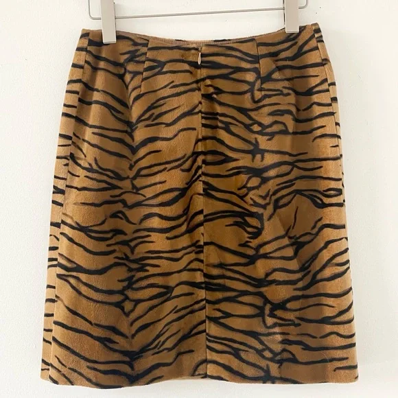 Y2K Velveteen Animal Print Skirt - Picture 2 of 7